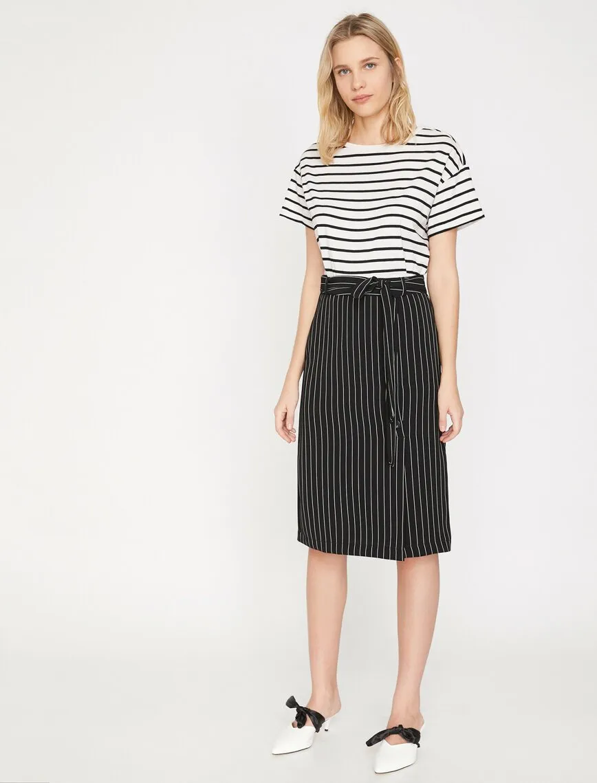 11995 Black Striped Midi Skirt