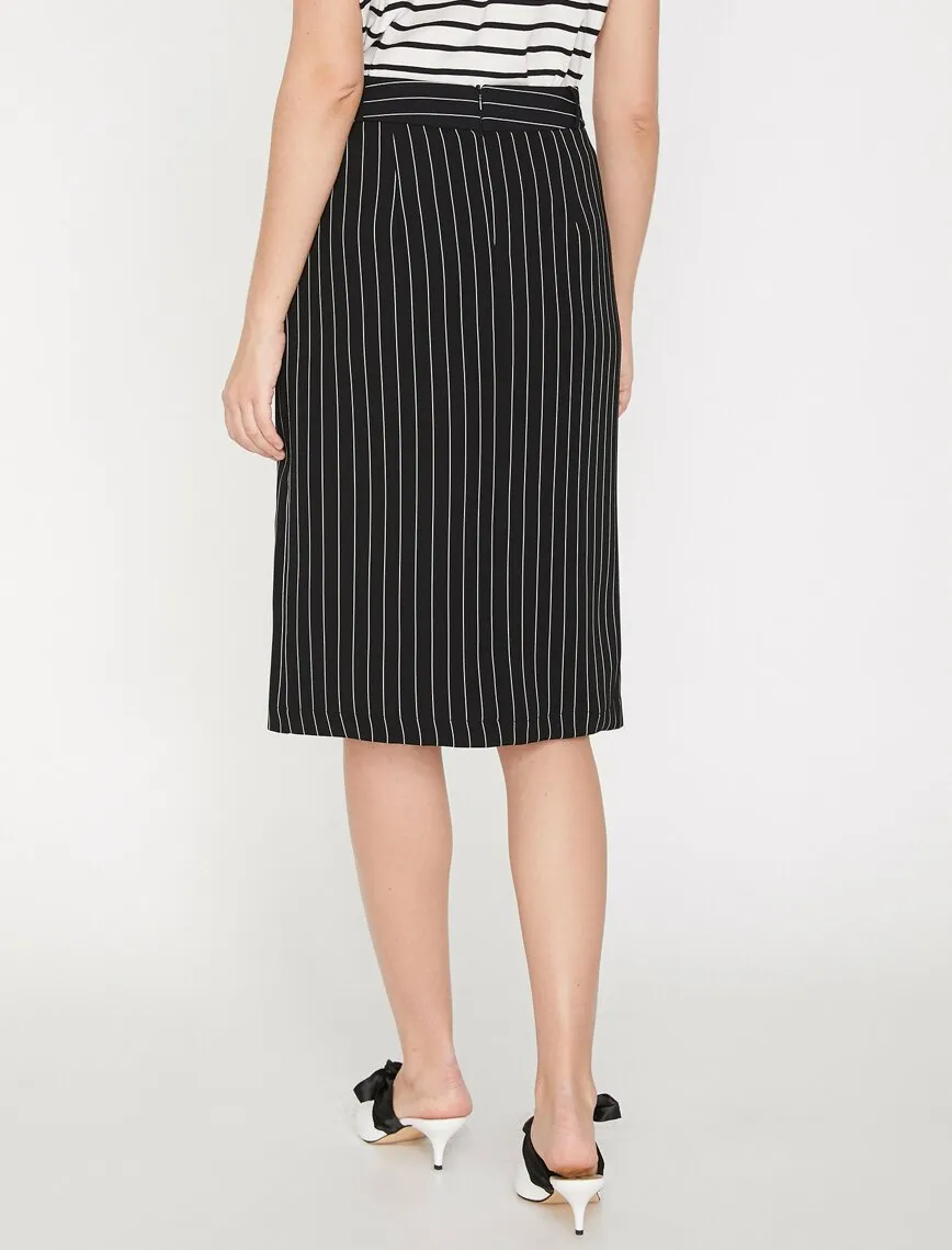 11995 Black Striped Midi Skirt