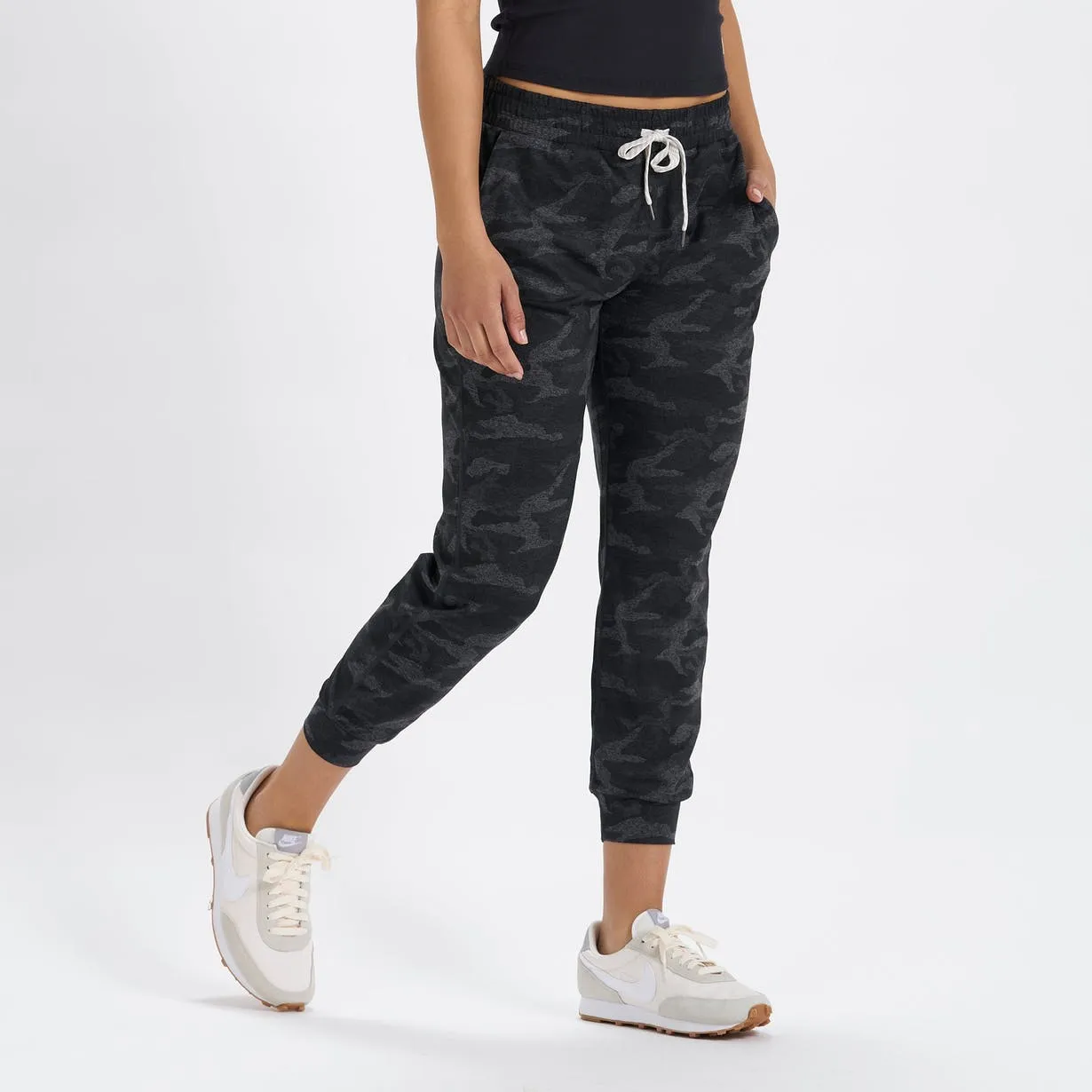 Women's Vuori Performance Jogger